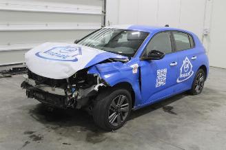 Coche accidentado Peugeot 308  2023/9