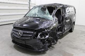 Salvage car Mercedes Vito  2022/11