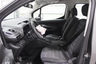 Opel Combo  picture 11
