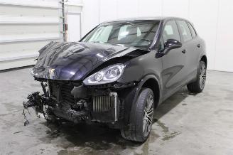 Uttjänta bilar auto Porsche Cayenne  2015/10