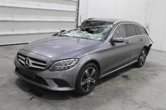 Vrakbiler auto Mercedes C-klasse C 180 2021/6