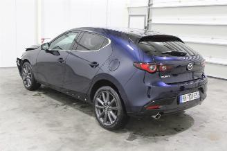 Mazda 3  picture 4
