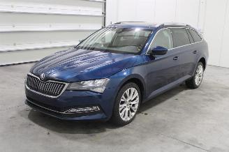 Voiture accidenté Skoda Superb  2021/4