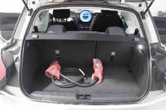 Mini Cooper E picture 17