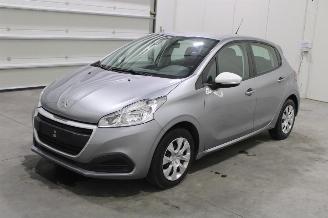 Voiture accidenté Peugeot 208  2019/9