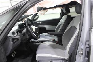 Volkswagen ID.3  picture 12