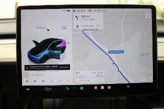 Tesla Model Y  picture 13