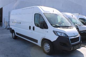 Purkuautot passenger cars Peugeot Boxer  2022/8