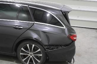 Mercedes E-klasse E 300 picture 24