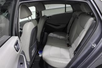 Hyundai Ioniq  picture 14