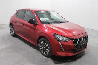 Peugeot 208  picture 2