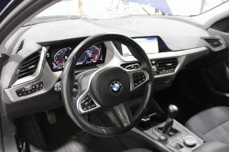 BMW 1-serie 116 picture 9