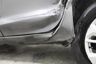Ford Fiesta  picture 8