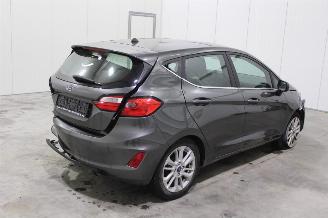 Ford Fiesta  picture 4
