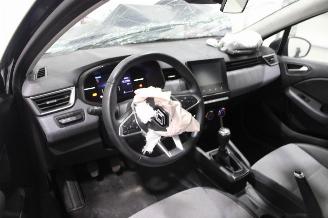 Renault Clio  picture 10