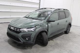 Schadeauto Dacia Jogger  2025/1