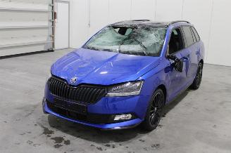 damaged passenger cars Skoda Fabia  2021/2