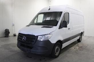 Schadeauto Mercedes Sprinter  2021/11