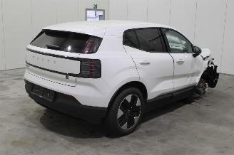 Volvo EX30  picture 3