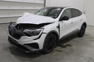 Schadeauto Renault Arkana  2024/4
