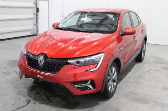 skadebil auto Renault Arkana  2024/6