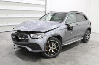 Schadeauto Mercedes GLC 300 2022/7