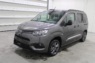 Unfallwagen Toyota ProAce CITY 2024/1