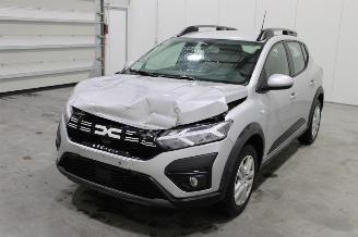 uszkodzony samochody osobowe Dacia Sandero  2024/1