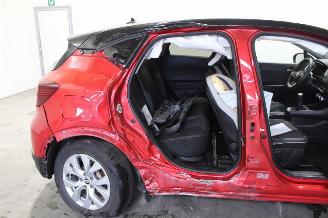 Renault Captur  picture 25