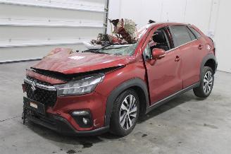 Salvage car Suzuki SX4 S-Cross 2023/2