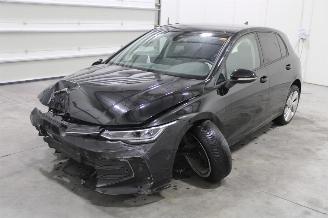 Volkswagen Golf  picture 1