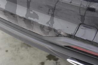 Audi A4  picture 9