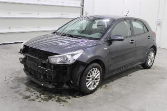 skadebil auto Kia Rio  2017/6