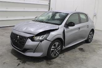 skadebil auto Peugeot 208  2023/10