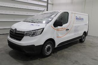 Schadeauto Renault Trafic  2025/12