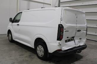 Ford Transit  picture 4