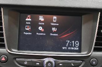 Opel Crossland X picture 14