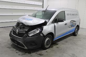 skadebil auto Renault Kangoo  2024/6