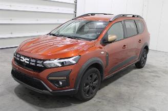 uszkodzony samochody osobowe Dacia Jogger  2025/3