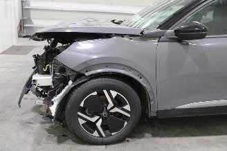Peugeot 2008  picture 5