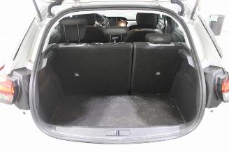 Opel Corsa  picture 17