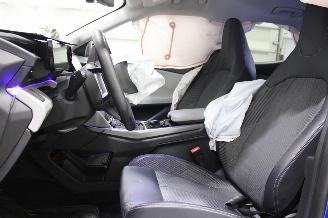 Ford Explorer  picture 11
