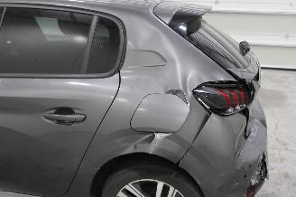 Peugeot 208  picture 5