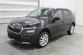 Damaged car Skoda Kamiq  2023/11