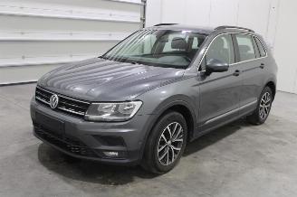Coche accidentado Volkswagen Tiguan  2020/8
