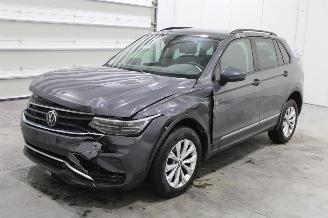 Coche accidentado Volkswagen Tiguan  2023/3