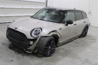 skadebil auto Mini Cooper D Clubman 2021/11
