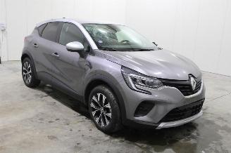 Renault Captur  picture 2