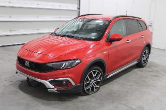 damaged passenger cars Fiat Tipo  2023/7