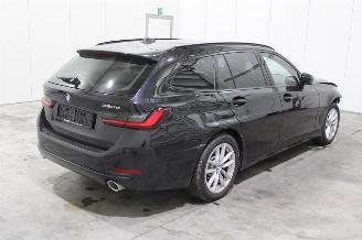 BMW 3-serie 320 picture 3